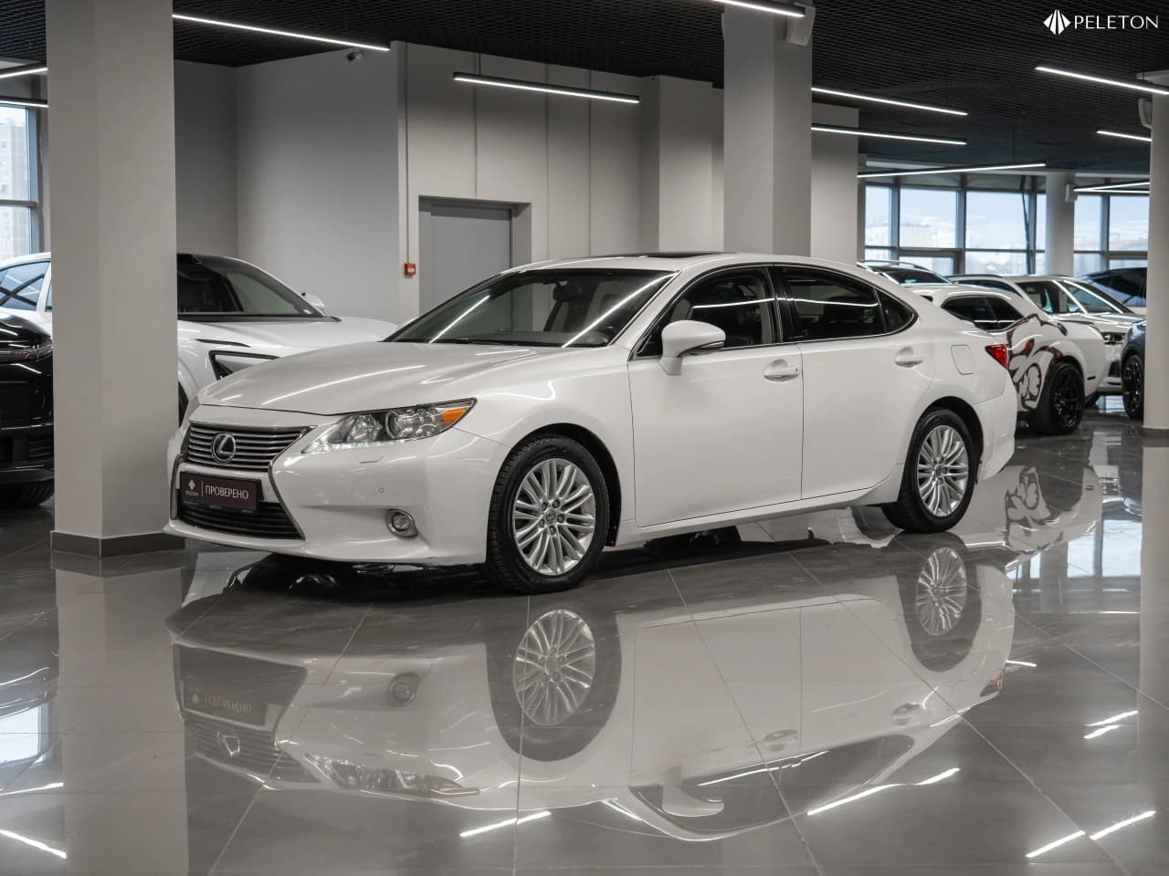 Lexus ES