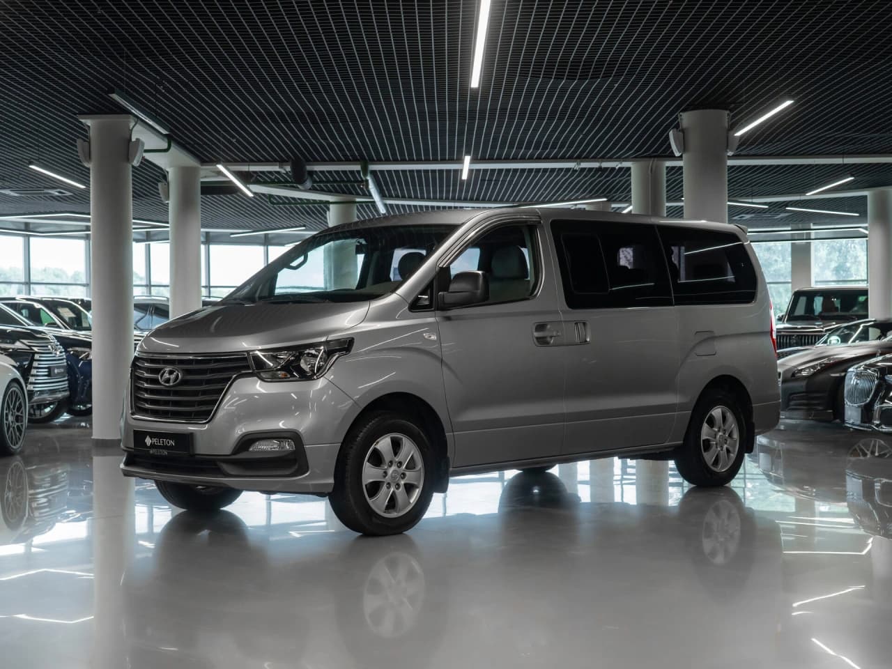 Hyundai Grand Starex
